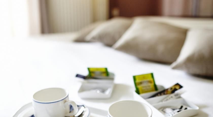 Hotel Du Golf Saint-Laurent Ploemel Kültér fotó