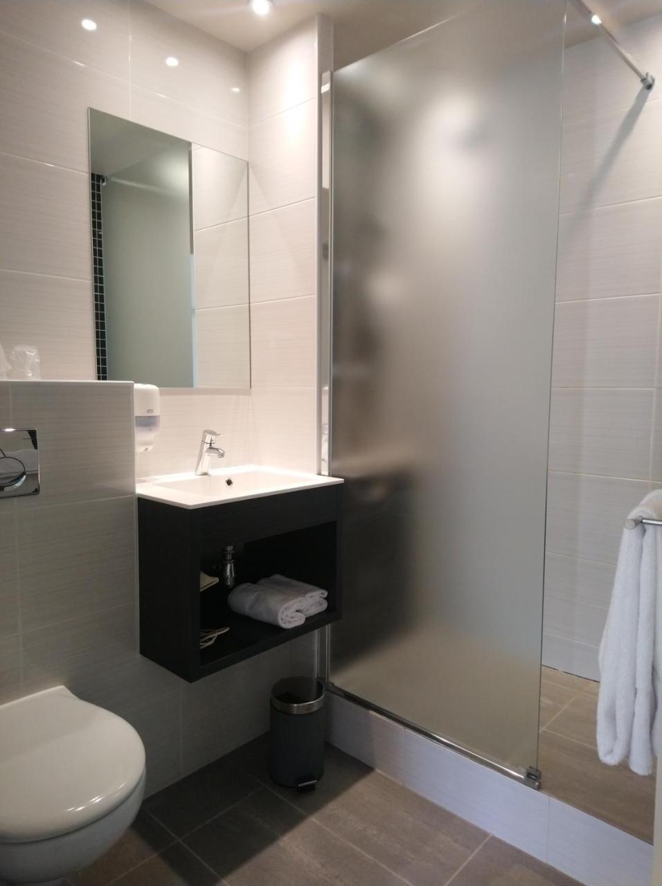 Hotel Du Golf Saint-Laurent Ploemel Kültér fotó
